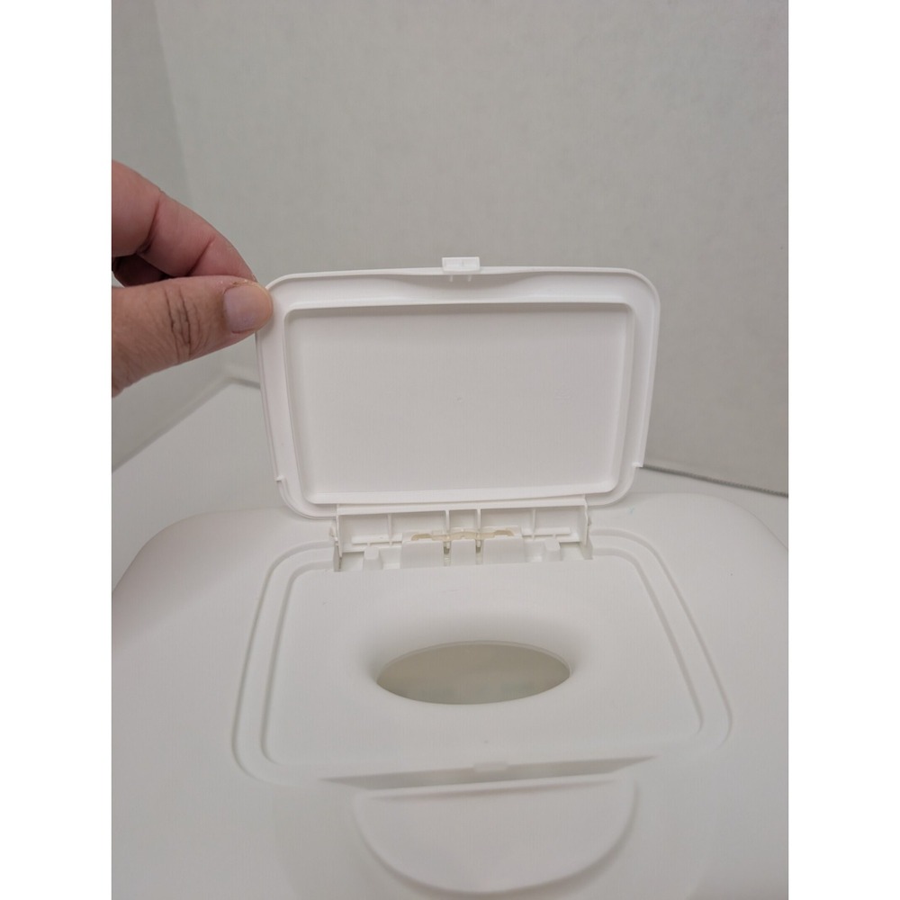 Pampers Sensitive EMPTY Plastic Baby Wipes Container Box Capacity 64 Wipes - Picture 3 of 5